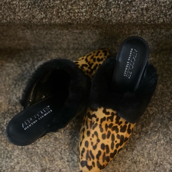 New Areisoles leopard and fur mule slide - Picture 2 of 4